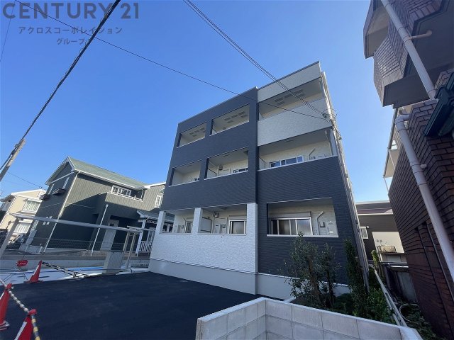 建物外観　オートロック付きで安心です♪