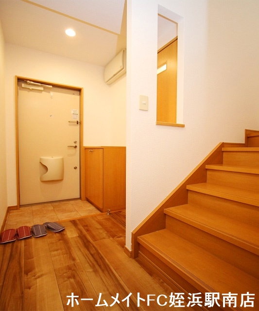 玄関　★きっと気に入って頂けるお部屋です★参考写真