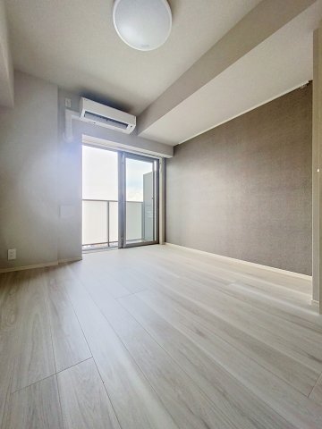 その他部屋・スペース　落ち着いて過ごせるお部屋なので、寝室にいかがでしょうか