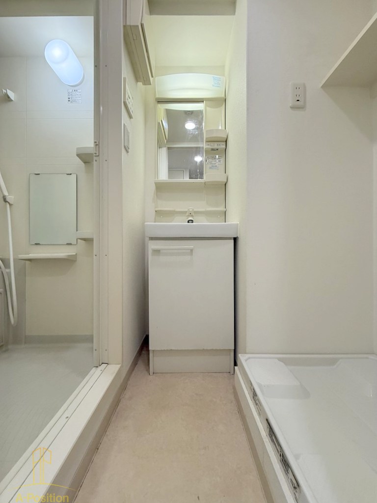 洗面設備　CHATEAU NAMBA RIPPLE