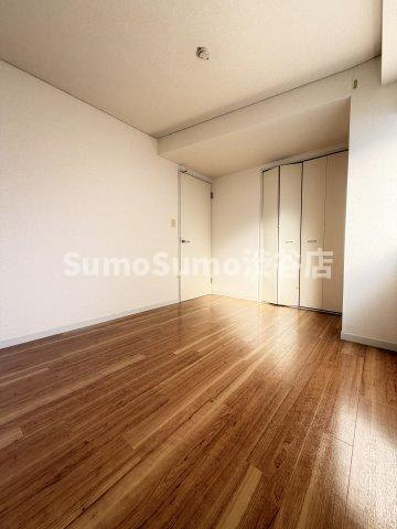 その他部屋・スペース　落ち着いて過ごせるお部屋なので、寝室にいかがでしょうか