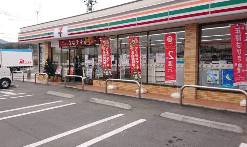 コンビニ　セブンイレブン三原沼田西店（コンビニ）まで445m