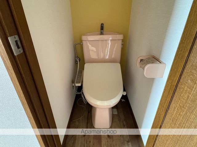 LA・DEFENSEのトイレ写真