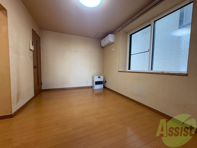 居室・リビング　広くてキレイなお部屋が広がっていて、充実した生活が送れそう。