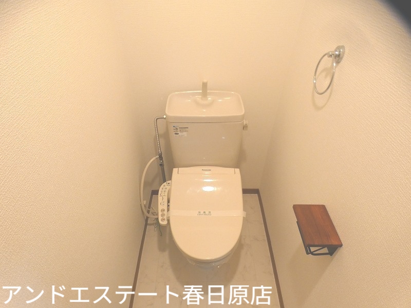トイレ　ウォシュレット設置済
