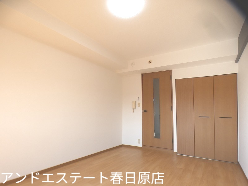 その他部屋・スペース　８帖の広い洋室