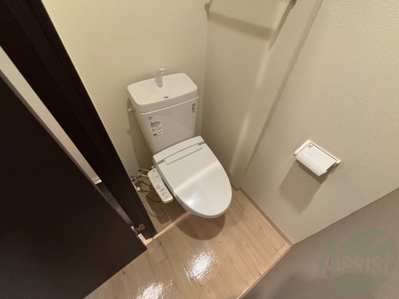 トイレ　トイレです。ウォシュレット付を探している方、おすすめです。