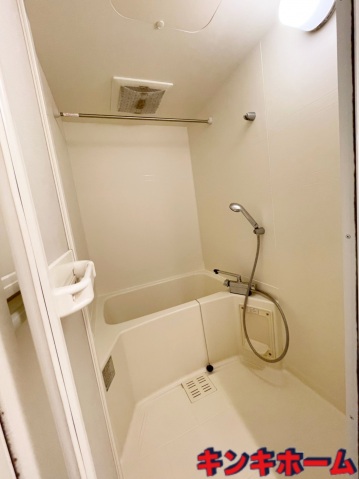 バス・シャワールーム　写真は別のお部屋です。写真は別のお部屋です。