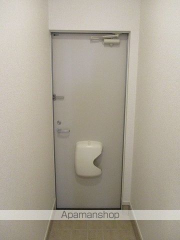 エクセレント リンの玄関写真