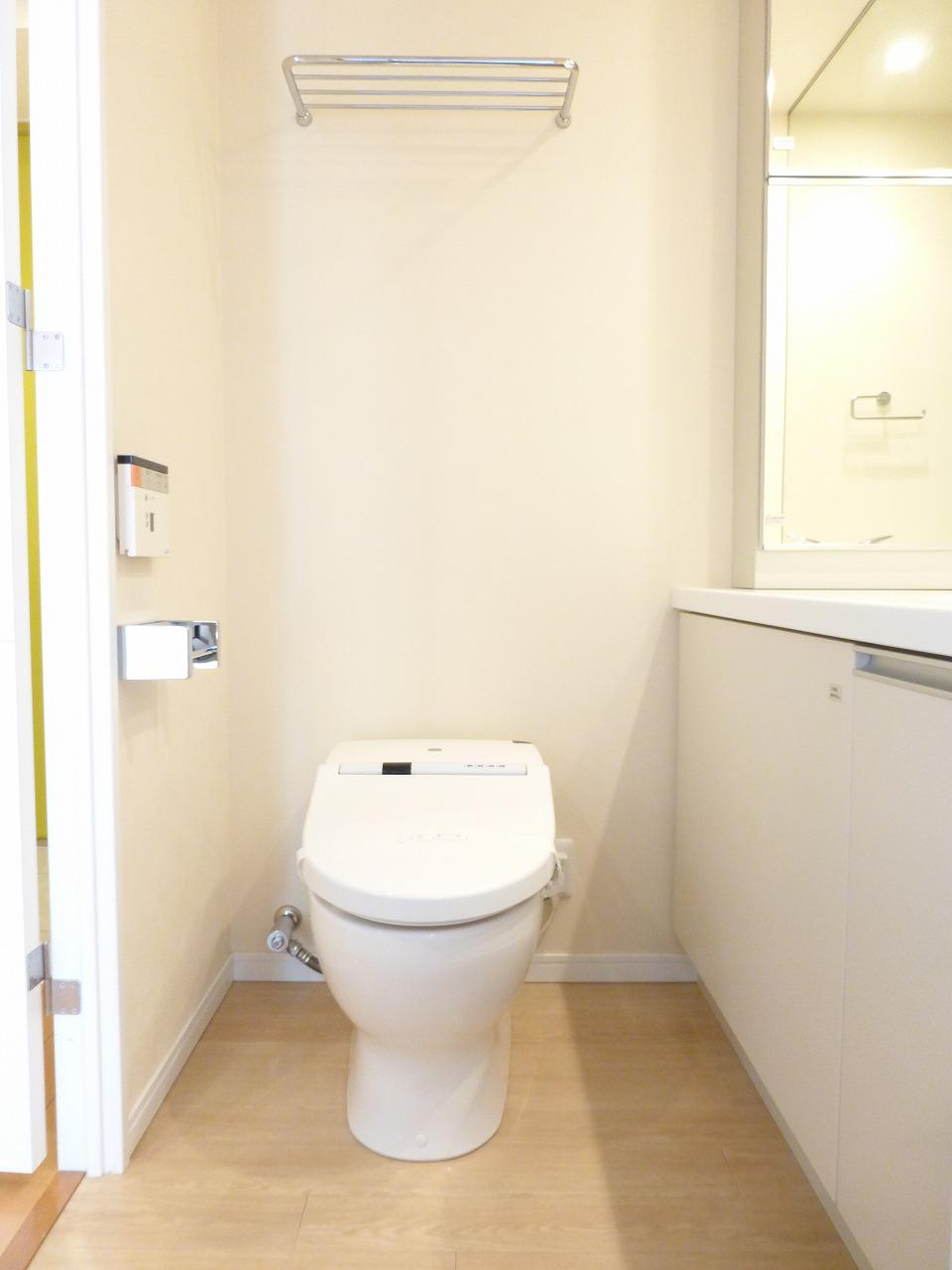 トイレ　トイレ※別部屋参考写真