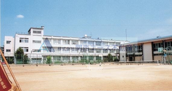中学校　大阪市立新生野中学校（中学校）まで814m