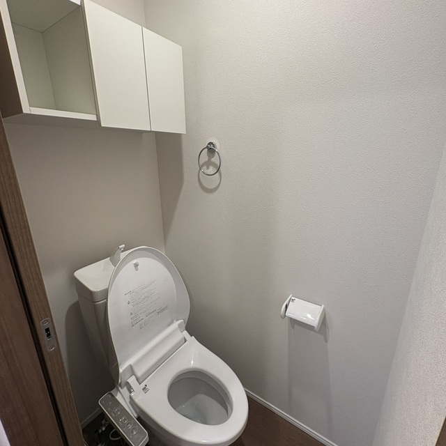 MELLAS吉祥寺のトイレ写真