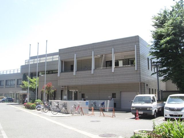 図書館　★★神奈川図書館（図書館）まで921m