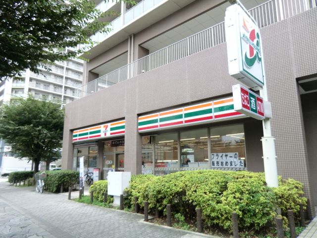 コンビニ　セブンイレブン八千代医療センター店（コンビニ）まで531m