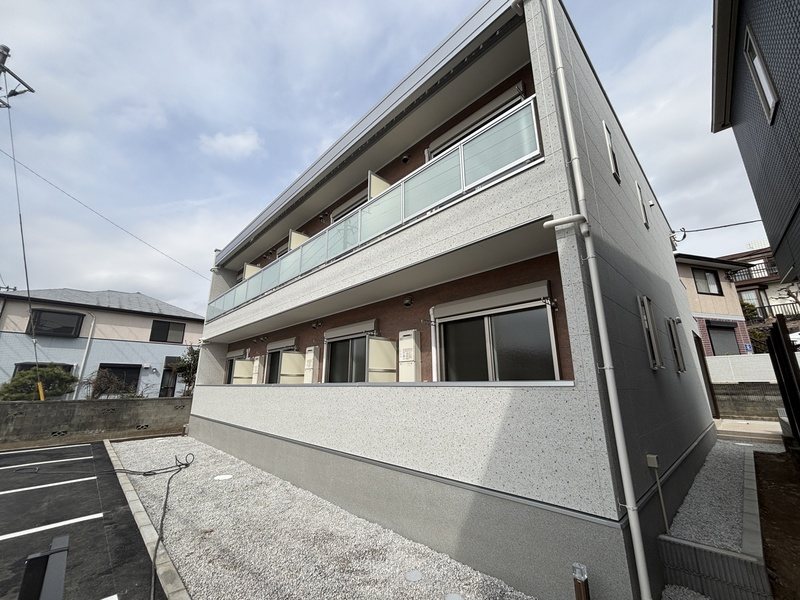 建物外観　築浅アパート♪