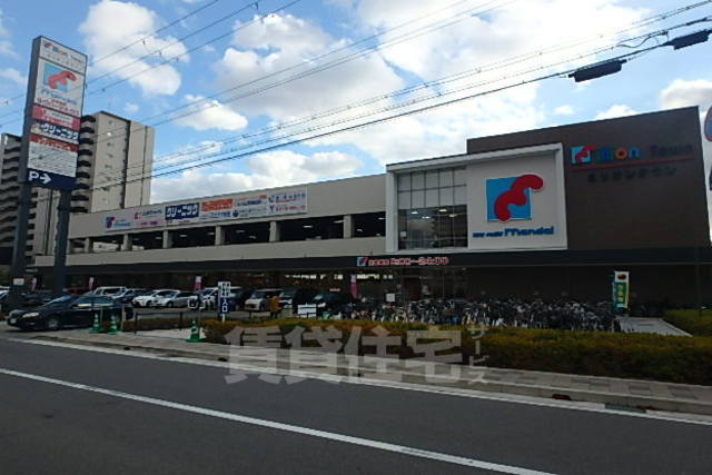 スーパー　万代　塚口店（スーパー）まで549m