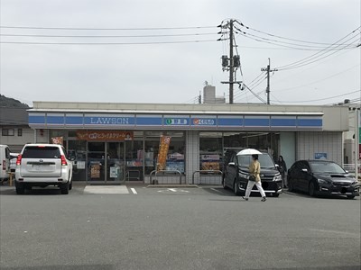 コンビニ　ローソン山口小郡下郷店（コンビニ）まで356m