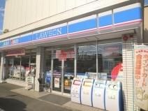 コンビニ　ローソン足立谷在家店（コンビニ）まで369m