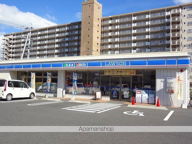 コンビニ　ローソン上熊本１丁目店（コンビニ）まで1100m