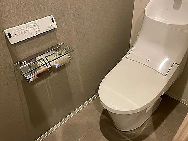 トイレ　写真は同タイプ住居です。