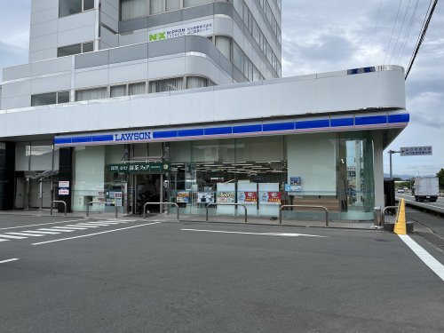 コンビニ　ローソン　小郡インター店（コンビニ）まで608m