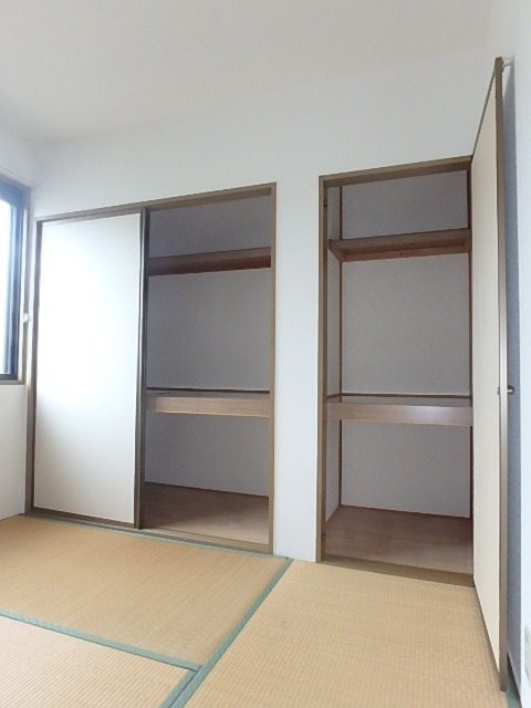 収納　図面と現状に相違がある場合には現状を優先
