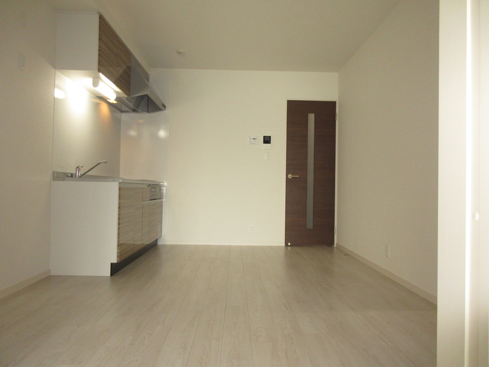 近鉄南大阪線 矢田駅 徒歩6分 3階建 築2年の居間写真