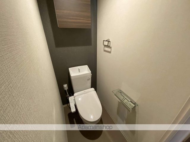 ＪＲ鹿児島本線 箱崎駅 徒歩13分 9階建 築4年のトイレ写真