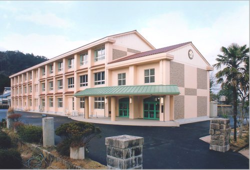 小学校　西伯小学校（小学校）まで1136m