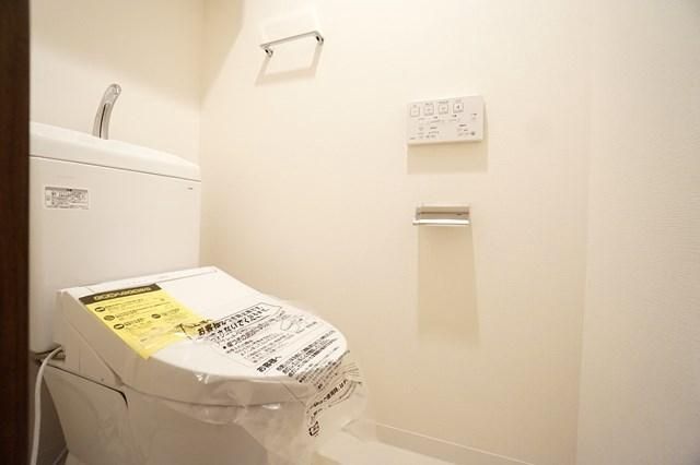 トイレ　落ち着いたトイレです