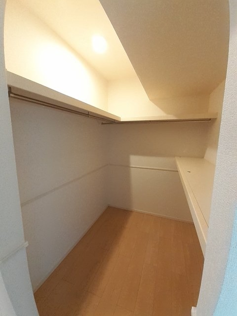 収納　図面と現状に相違がある場合には現状を優先
