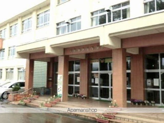 小学校　下庄小学校（小学校）まで400m