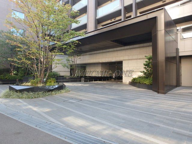 東急田園都市線 宮崎台駅 徒歩6分 8階建 築11年の外観写真