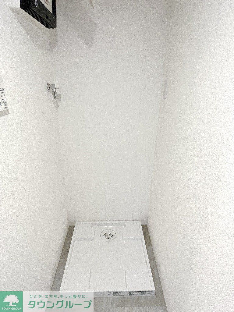 駐車場　洗濯機置き場