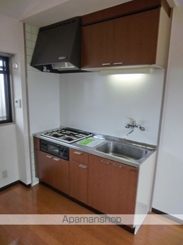 ＪＲ東海道本線 吹田駅 徒歩2分 5階建 築33年のキッチン写真