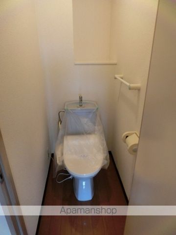 ＪＲ東海道本線 吹田駅 徒歩2分 5階建 築33年のトイレ写真