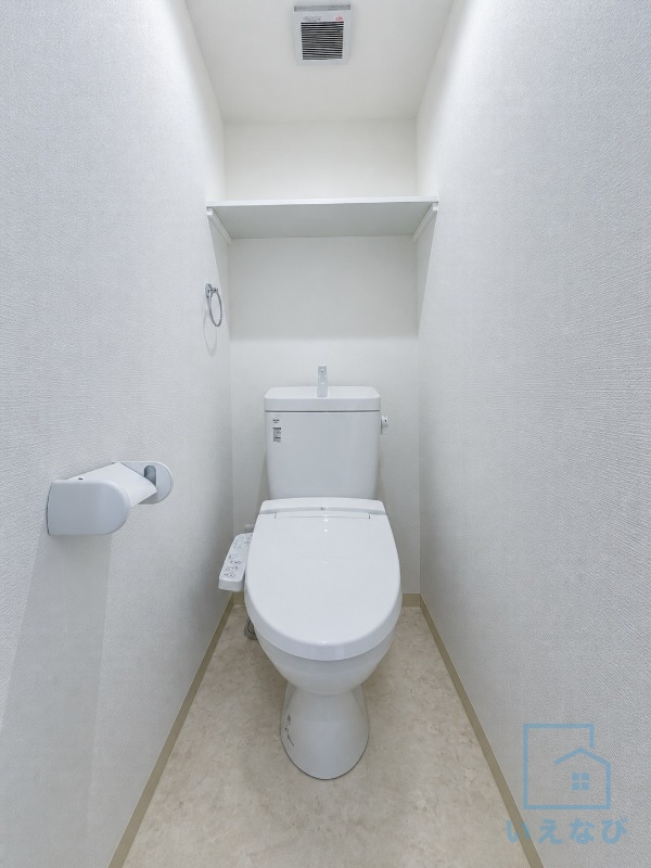 地下鉄谷町線 平野駅 徒歩4分 4階建 築1年のトイレ写真