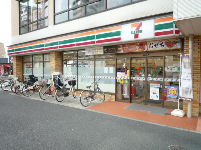 コンビニ　セブンイレブン大田区大森北4丁目店（コンビニ）まで335m