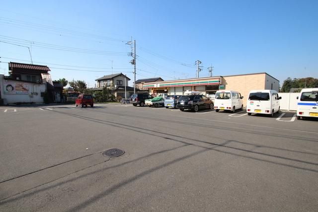 コンビニ　セブンイレブン（コンビニ）まで170m