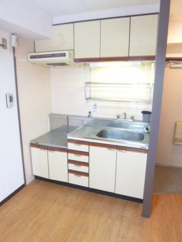 阪急箕面線 牧落駅 徒歩7分 5階建 築41年のキッチン写真