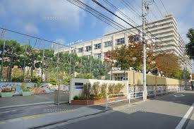 小学校　江戸川区立西葛西小学校（小学校）まで190m