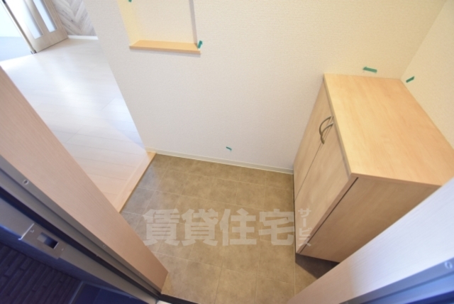 南海本線 湊駅 徒歩3分 3階建 築5年の玄関写真