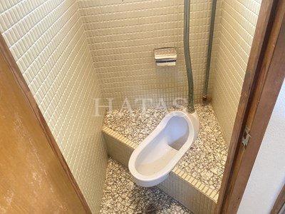 林アパートのトイレ写真