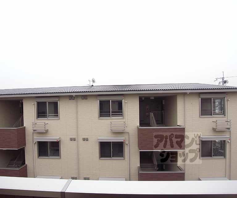 眺望　３０２号室からの風景（南側）。