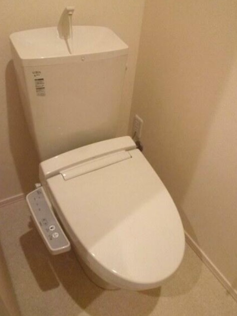 東急東横線 元住吉駅 徒歩14分 3階建 築12年のトイレ写真