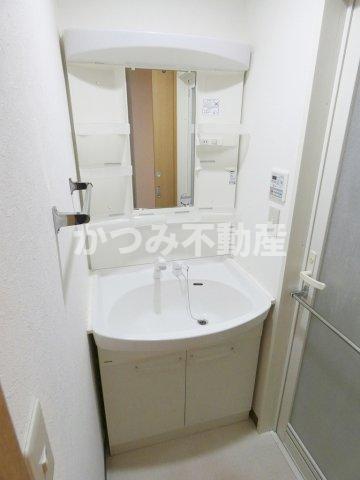 洗面設備　同物件別号室参考写真