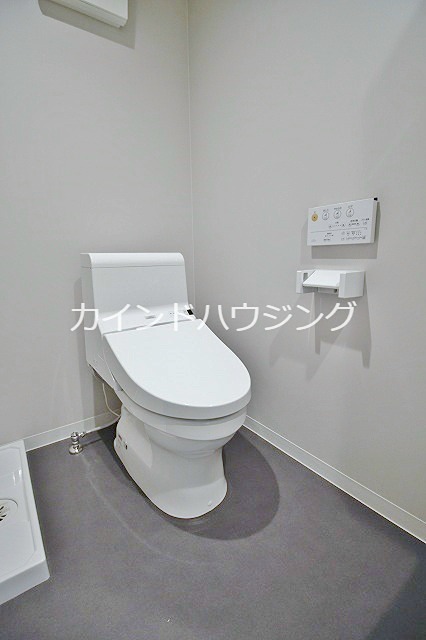 トイレ　ウォシュレット付