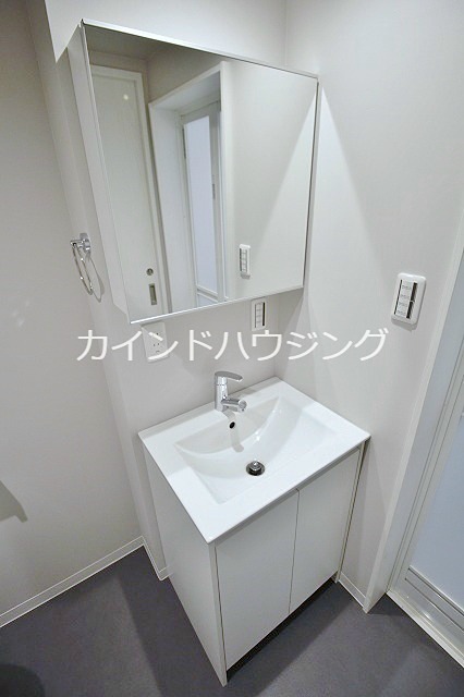 洗面設備　シャンプードレッサー