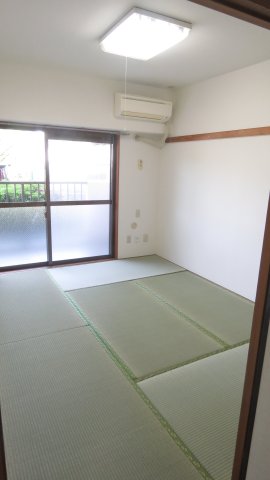 グランシャリオの居間写真