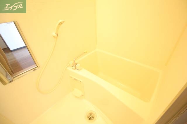 バス・シャワールーム　同タイプのお部屋の写真です。